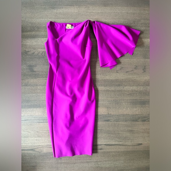 Chiara Boni La Petite Robe-Size 44 (US 8/9) Dress with Arm Cape-Fuchsia - Picture 2 of 10